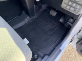 汎用マット付です。