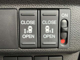 両側電動スライドドアを運転席からも操作することが可能です!