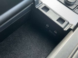 各種装備ございますので是非一度ご来店いただいて現車のご確認お願いいたします。