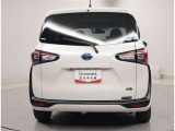 ご納車から1年間・走行距離無制限の保障付きです。全国5000ヶ所のトヨタのサービステクノショップにて補償範囲内の保障対応が可能です。別途有料になりますが、最長3年間まで延長保証加入ができます。