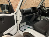 ■POINT■収納も車によってついている場所や大きさが異なります。実際に現車を確認していただき、使用用途を考えながら確認してみてください!
