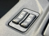 【シートヒーター】寒い日に重宝するシートヒーター!エアコンより早く温まってくれるので寒がりの人も安心ですね♪エアコンの温風は乾燥するから苦手、という方にもをおすすめです。