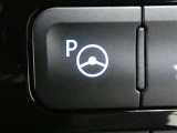 駐車時のドライバーへの負担を軽減する様サポートしてくれるパーキングアシスト機能を搭載しています。
