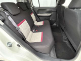 ゆとりある広々とした車内空間は、ドライブを始め買い物やレジャーなど、幅広く活躍します。一人でもみんなとでもお出かけを楽しみましょう!
