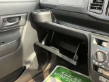 店内では季節で変わるダイハツオリジナルの美味しいスイーツとドリンクでおもてなしいたします。