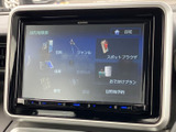 目的地を名称や住所などから探せるメニューが表示されています。自宅やスポットなど、目的に合わせて項目を選べるため、行き先を設定する際も手順を確認しながら利用できます。