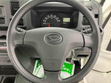車のプロが厳しく!細かくチャックした内容を発行したものが車両状態証明書です。