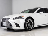 エアロカスタム車両!お好みはいかがですか?今付いているデザイン以外にも、各ブランドのエアロを格安にてお取付け出来ます!又、エアロを外してノーマル状態にする事も出来ます!!