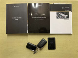車両取扱説明書・ナビゲーション説明書・整備点検記録簿が揃っております。