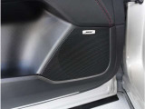【BOSEサウンド】BOSE社との共同開発により室内空間に最適な音響チューニングを施し、クリアで臨場感のあるダイナミックサウンドをお楽しみいただけます。