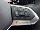 【Digital Cockpit Pro】ナビゲーションのマップを中央により大きくワイドに映し出すこともでき、少ない視線移動でナビ画面を確認できます。