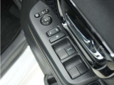 ◆パワーウィンドウスイッチ◆運転席から全席の窓の開閉操作を行うことが出来いつでも換気ができます!