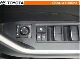 電動格納ミラーは、スイッチで簡単操作!狭いスペースでの取り回しや駐車時に大変重宝します。