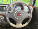 【純正革巻きステアリング】上質な革を使用することで、手にしっかり馴染みとても運転しやすいハンドルです♪