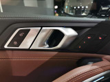 BMWプレミアムセレクション館林では、高年式低走行モデルからMモデル、年式が経ちなかなかディーラーでは見かけないモデルまで幅広いラインナップで認定中古車を取り扱っております。品質に自信があります。
