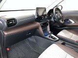 見通しのよいすっきりとした視界で、誰でも運転しやすいです。運転のしやすさは疲れにくさにも繋がりますよ♪