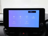 ディスプレイオーディオを装備。スマホとクルマをつなぐことで、これまでのナビに加えて、色々なサービスが楽しめます。