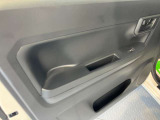 車両状態証明書修復歴の有無も一目瞭然。機能や内装・外装、走行距離、修復歴の有無をチェックし、クルマの状態を10段階にした車両状態証明書。数字や記号を使ってわかりやすく表示しています。