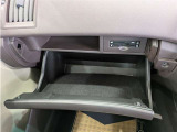 グローブボックスの収納もバッチリ