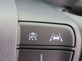 「レーントレーシングアシスト」付きです!車線中央を走行するためにステアリング操作の一部をアシストします。