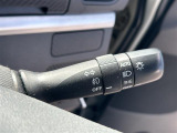 【オートライト(AUTO)】外の明るさをシステムが感知して、自動でヘッドライトが点灯します!ヘッドライトをつけ忘れを防ぐ便利機能です。