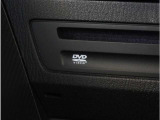 【DVD】DVD再生可能です。お好きな映画、ドラマ、アニメを車内でお楽しみください。