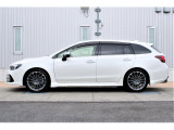 レヴォーグ  1.6STIスポーツ