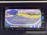バックモニター付きで、車庫入れやバック時の後方確認をしっかりサポート。モニターに映し出される映像で死角も確認しやすく、狭い場所での駐車や後退時の操作をより安心して行えます。