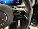 シンプルにまとめられたスイッチ類は、誰が乗ってもストレス無く操作が出来るようなデザインとなっております。