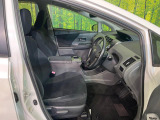運転席シート廻りは使用感も少なく、良好な状態となっています。丁寧に使われていたことがよくわかりますね。