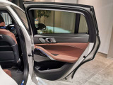 BMWプレミアムセレクション館林では、高年式低走行モデルからMモデル、年式が経ちなかなかディーラーでは見かけないモデルまで幅広いラインナップで認定中古車を取り扱っております。品質に自信があります。