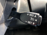 ★【クルーズコントロール】高速道路などで走行中に一定のスピードで走行する機能です。簡単な操作で長距離の運転も疲労を軽減してくれる強い味方です。