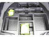 もしもの時のパンク修理キット。空気バルブに薬剤を入れて電動コンプレッサで空気を送り込むだけなので危険な作業や体力が少なくてすみます。ですがあくまで応急処置の為本修理が必要です。