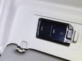 マツダ純正スマートインETC装備!サンバイザーの裏に車載器をスッキリ収納!ワンプッシュでETCカードの出し入れも簡単にできます。