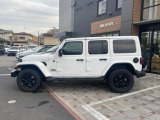 弊社は千葉県内で4店舗Jeep正規ディーラーを運営しており、店舗間の車両移動などで現車が無い場合がございますのでお手数ですがご来店される前には予めお問合せ下さいませ。