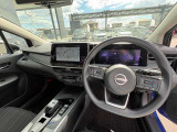 装備面も充実しており、純正ナビゲーション付属!運転支援機能のプロパイロットも装備されており、今大変オススメの1台となっております!