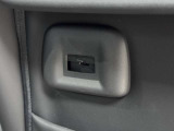 USB接続で携帯の充電など使い勝手がUP