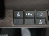 ホンダセンシングが装備されています。アダプティブレーダークルーズやレーンキープアシスト、車線逸脱防止機能なども備えていて、ロングドライブも快適で安全にお楽しみいただけます。