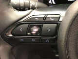 【ステアリングスイッチ】左です。ハンドルから手を離さず、運転に集中したまま手元でオーディオ操作等ができます。
