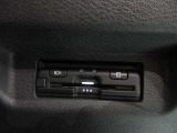 ETC 車載機です ビルトインタイプで高速道路の必需品ですETC搭載車両しか通過できないマス-トICも利用できます