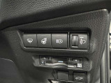 従来のETCの料金自動収受機能に加えて、渋滞情報や災害情報を受け取ったり走行ルート情報を活用したサービスが受けられたりする新システムETC2.0です。