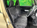 運転席シート廻りは使用感も少なく、良好な状態となっています。丁寧に使われていたことがよくわかりますね。