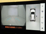 【フロントカメラ】運転席に座った状態で死角になりやすいクルマの前の様子まで確認でき安全ですね♪