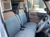 運転席も広々、ドライブも楽しめますね♪実際お座りいただくのが、分かりやすいと思います。お気軽にご来店ください!