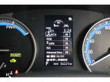 【レーンディパーチャーアラート】道路の白線をカメラで認識。ウインカー出さずに車線を逸脱する場合、ブザーとディスプレイ警告。