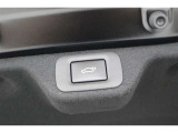 ☆パワーバックドア付きです!電動で開閉がらくらく♪