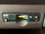 【ETC車載器】もはや必須アイテムのETCを搭載!高速道路のご利用時にとても便利!わずらわしい料金所での現金支払いが不要となりスムーズに通過できます♪