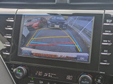 カラーバックモニターがついております!ステアリング連動ガイドラインが映し出されるので、駐車の際に非常に役に立ちます!!