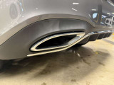 店でお車をご購入のお客様はオーナー様専用保険「メルセデス・ベンツ保険」にご加入頂けます。飛来物によるフロントガラス破損やパンクによるタイヤ交換の際に、修理費用の一部をお支払いしております。