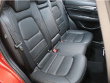 【ISOFIX(アイソフィックス)】お子様がいらっしゃるご家庭は必見!後席にチャイルドシートを直接金具に固定出来るISOFIX規格対応の座席です♪シートベルトのみを使用しての固定よりも安定します!
